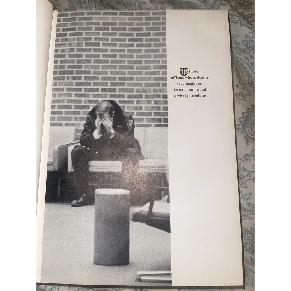 Street Survival : Tactics for Armed Encounters‎ 1980 Ronald J. Adams Police